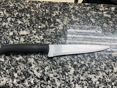 Arma encontrada no local do crime.