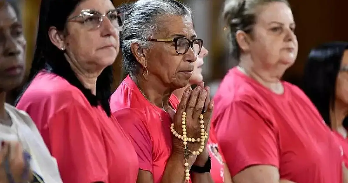 35 mil mulheres participam de romaria histórica no Santuário Nacional de Aparecida