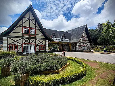 Por R$29,90, Campos do Jordão lança free refil de chocolate quente