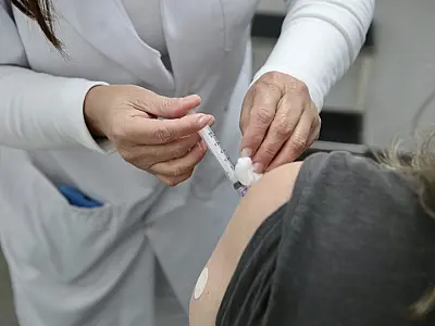 Vale do Paraíba registrou três casos da doença em 2026, autoridades programam vacinação urgente.
