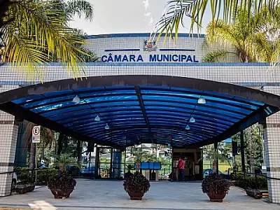 Câmara de São José analisa nesta quinta (6) denúncias apresentadas contra o prefeito Anderson Farias
