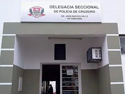 Caso foi registrado na Delegacia de Polícia de Cruzeiro.