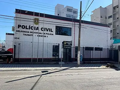 Acidente entre moto e automóvel deixa um morto na zona rural de Taubaté