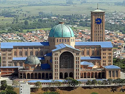 Santuário Nacional de Aparecida celebra Quarta-feira de Cinzas com missas e confissões