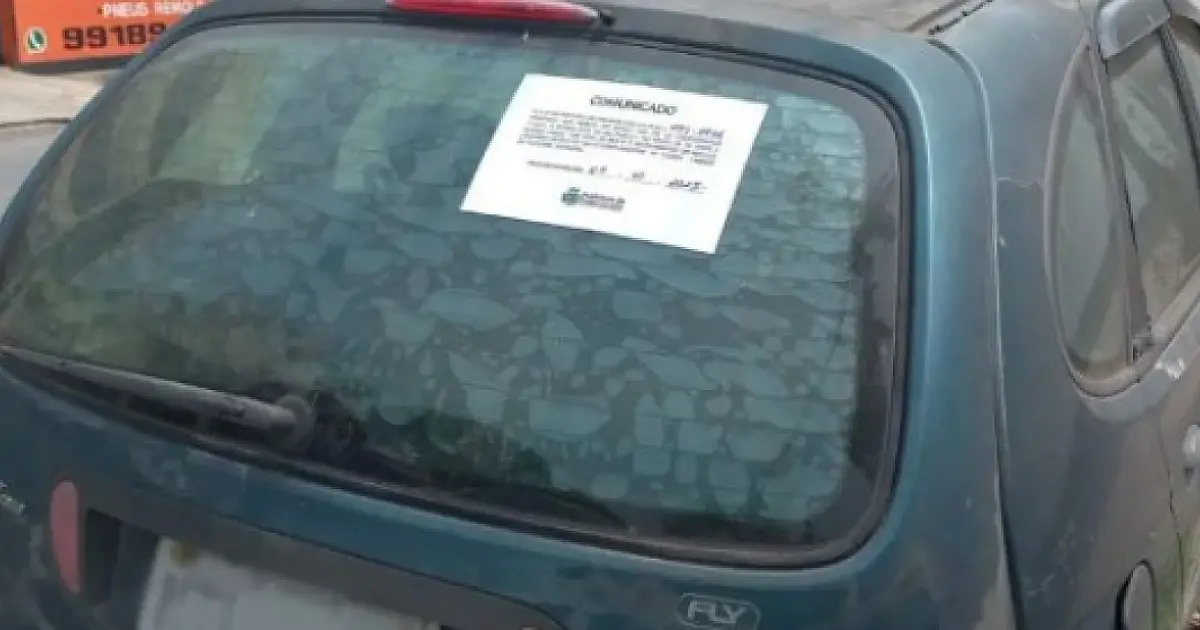 Operação em Pindamonhangaba retira 29 carros abandonados e emite 50 notificações a motoristas da cidade
