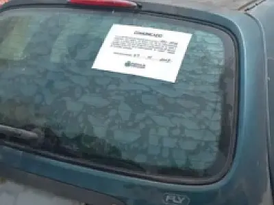 Operação em Pindamonhangaba retira 29 carros abandonados e emite 50 notificações a motoristas da cidade