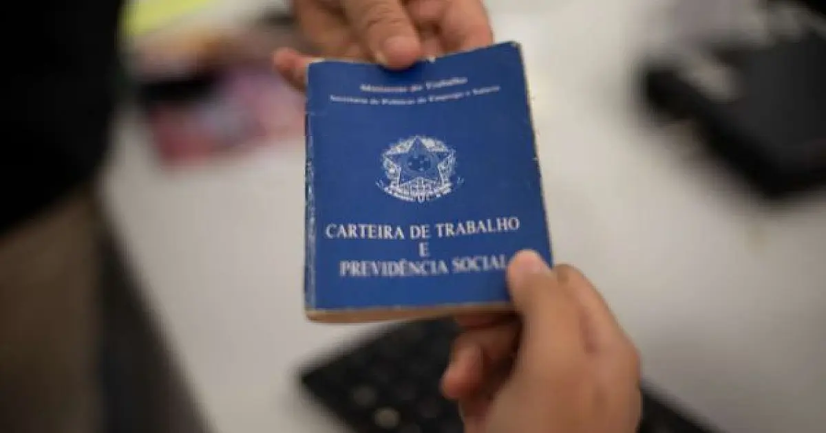 Mercado de trabalho em São José inicia a semana com mais de 600 vagas abertas no PAT