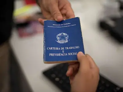 Mercado de trabalho em São José inicia a semana com mais de 600 vagas abertas no PAT
