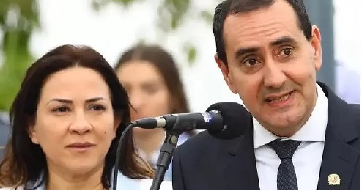 Saída da primeira-dama Sheila Thomaz do Fundo Social de São José dos Campos é confirmada pela Prefeitura após separação