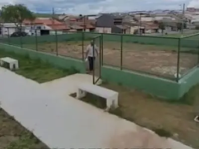 VÍDEO: Praça pública no Jardim Panorama segue inacabada, diz vereador de Caçapava