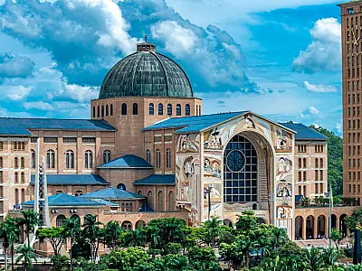 Mais de 10 milhões de fiéis visitam o Santuário de Aparecida ao longo de 2025