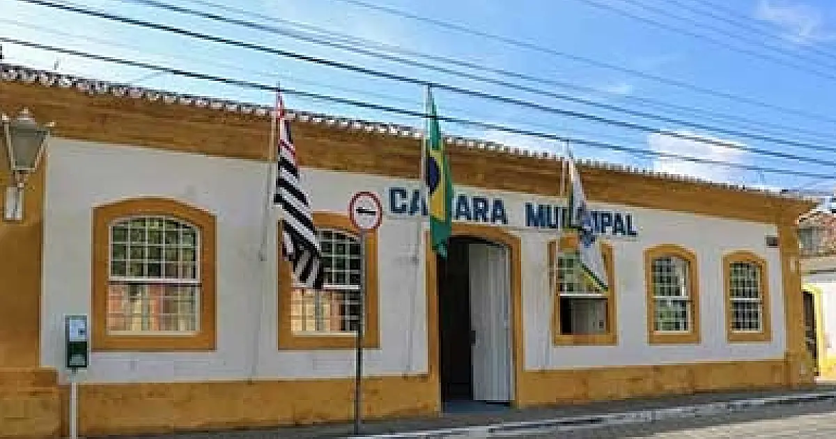 Com salário de R$ 12 mil, Câmara de São Sebastião analisa novo auxílio para vereadores