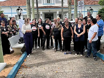 VÍDEO : Vice-prefeita de Caçapava manifesta apoio a servidores da FUSAM durante greve