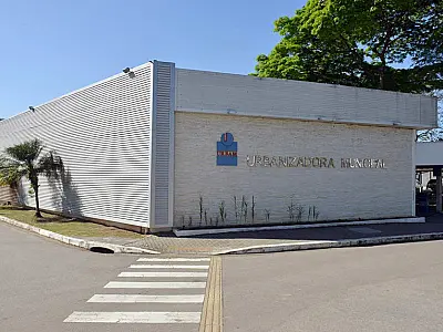 Velório foi realizado na tarde desta quarta-feira na Urbam em São José.