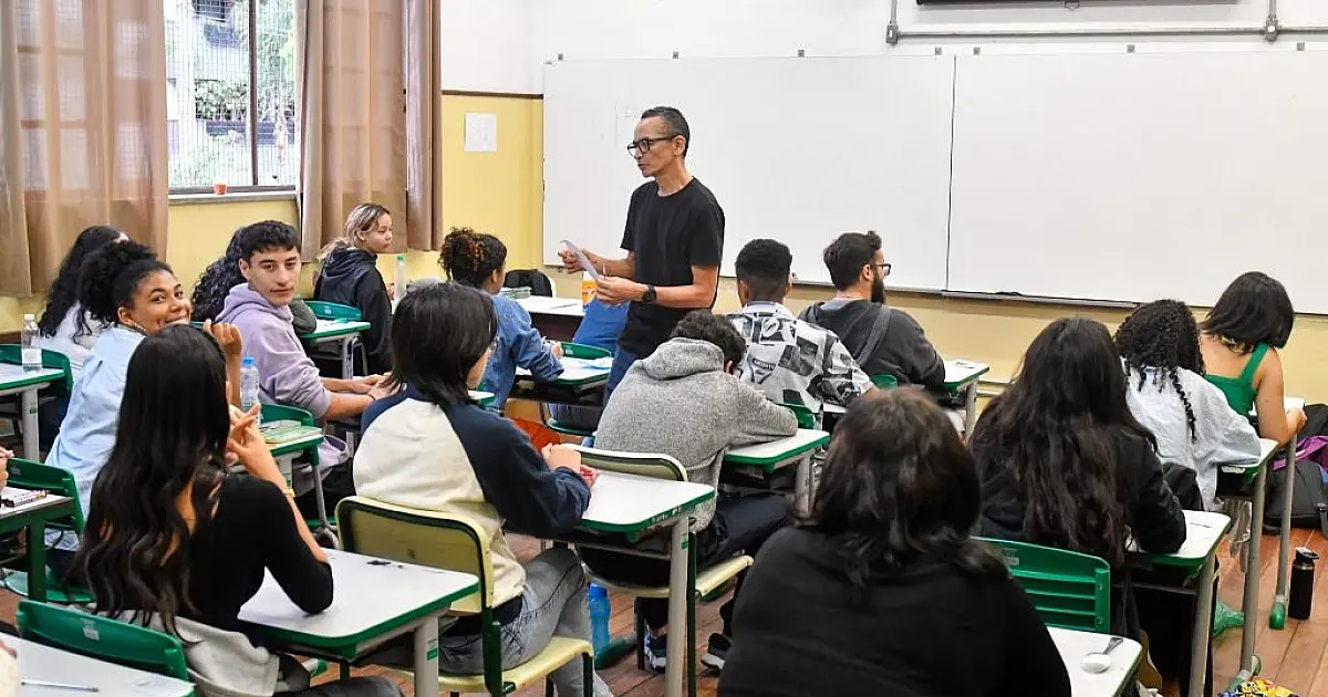 RMVale terá R$ 53,5 milhões em bônus para 10 mil profissionais da educação