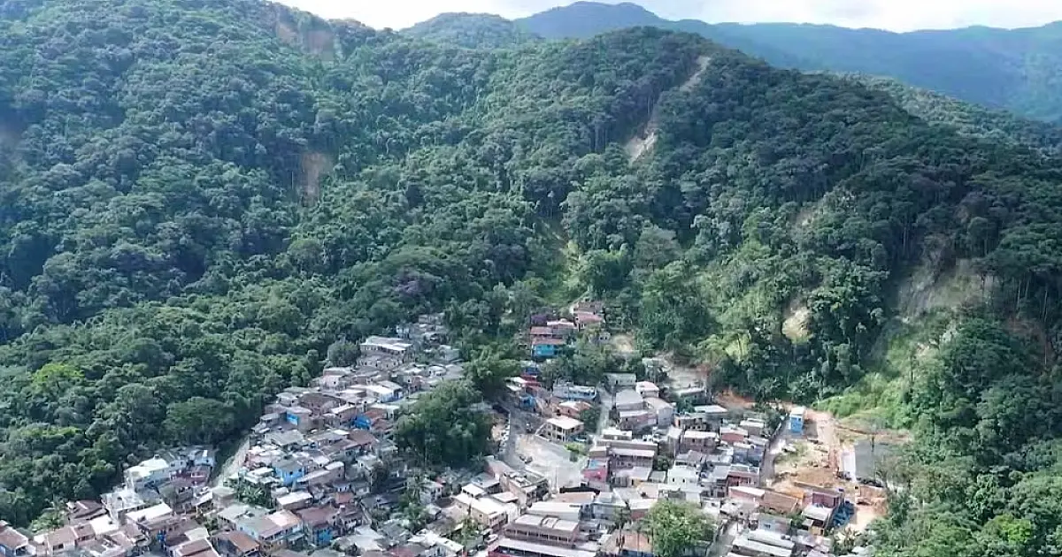 Vila Sahy começa cadastramento para regularização fundiária após três anos do desastre natural no Carnaval de 2023