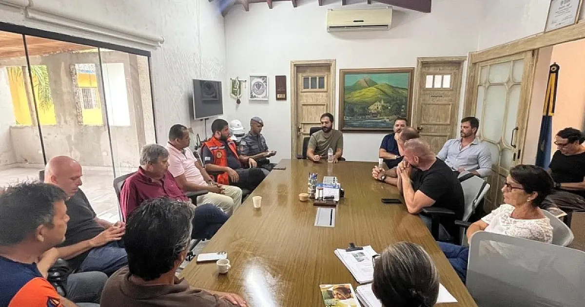 VÍDEO: Gabinete de crise é ativado em Ilhabela após alerta de chuvas fortes