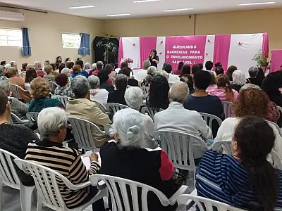 Ações do Outubro Rosa promovem conscientização sobre autocuidado e prevenção em Taubaté