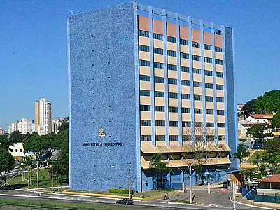 Réveillon altera funcionamento de serviços públicos nas três maiores cidades da RMVale