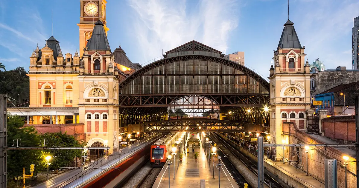 São Paulo recebe mais de 2,7 milhões de turistas estrangeiros e se consolida como principal portão de entrada do país em 2025
