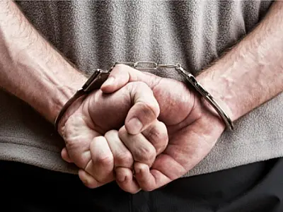 Polícia Civil prende foragido com 5 mandados e mais de 37 anos de pena em Taubaté