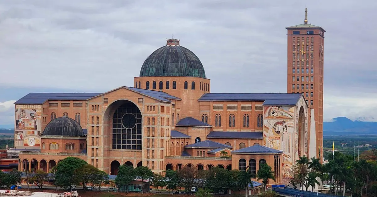 Santuário de Aparecida anuncia funcionamento 24h para receber fiéis até o feriado religioso