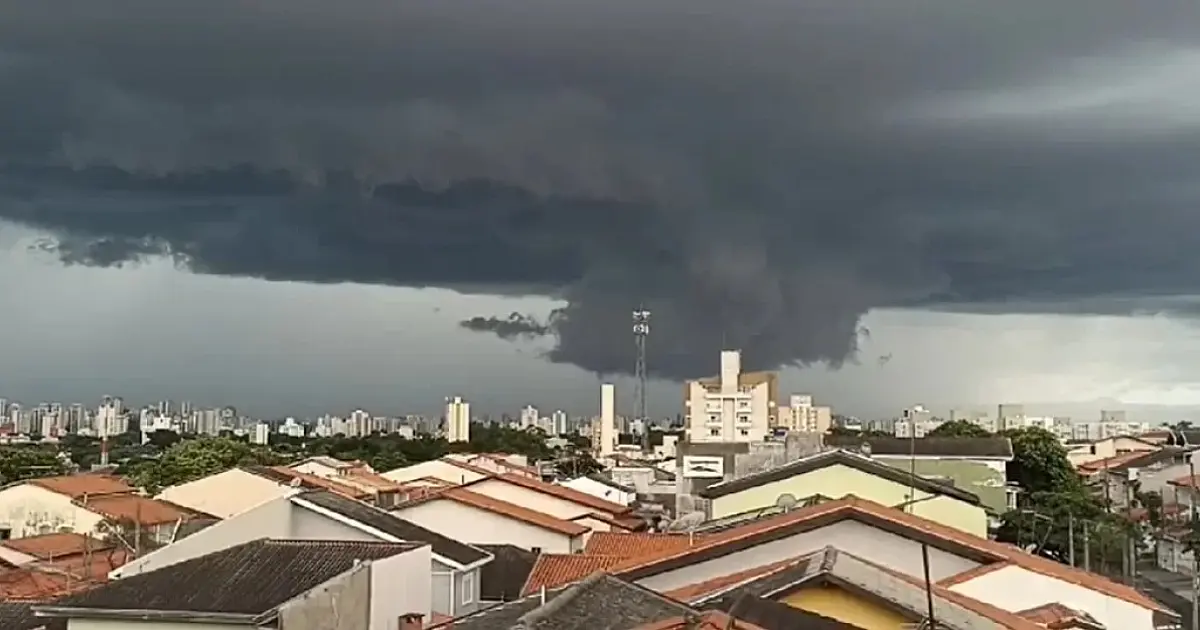 Chuva e ventos de até 60 km/h colocam RMVale em atenção, alerta o Inmet