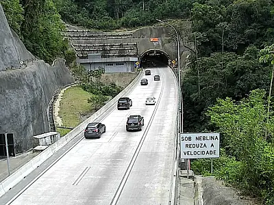 Tamoios terá bloqueios noturnos nos túneis da Serra Nova até quinta-feira (06)