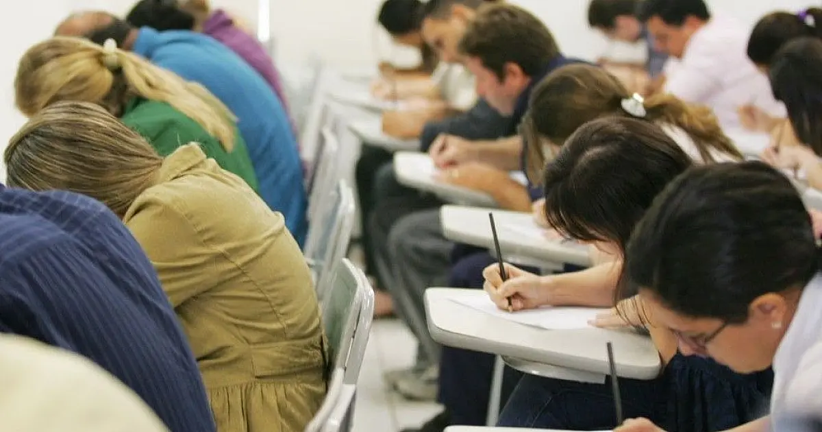 Concursos públicos em Jacareí oferecem mais de 101 vagas com salários de até R$ 10.986