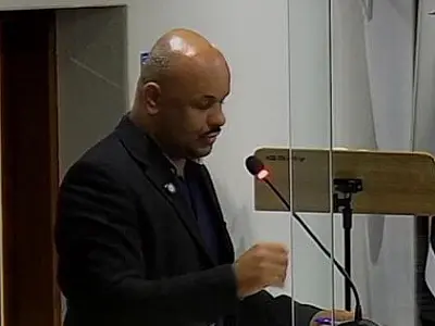 Vereador de Caçapava questiona terceirização de creche de R$ 7,5 milhões