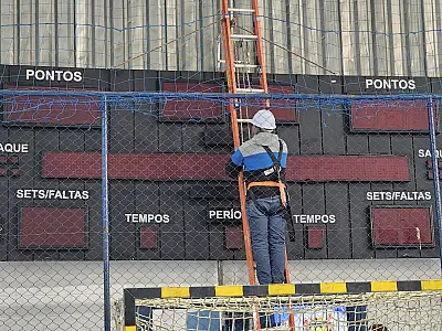 Ginásio do Cecap recebe placar digital para jogos e campeonatos esportivos