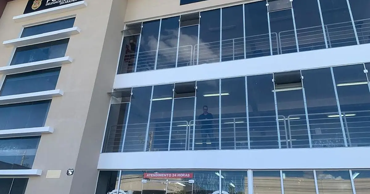 Homem de 19 anos é preso por suspeita de envolvimento em caso de estupro coletivo contra menor de 12 anos em São José