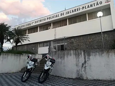 Denúncia leva à prisão de suspeitos e recuperação de carga de carne roubada em Jacareí