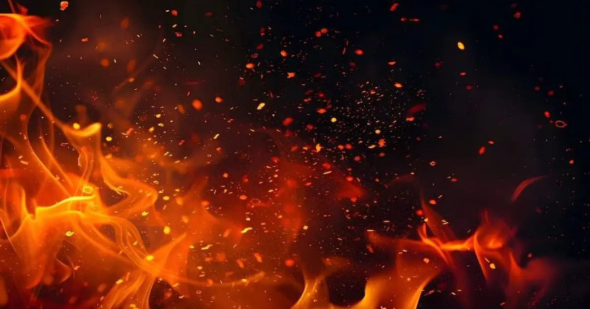 Bombeiros encontram corpo carbonizado após controlar incêndio em Jacareí