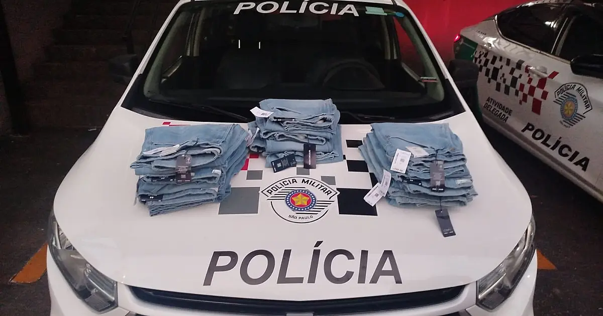 Polícia Militar prende homem por furto e injúria racial no Centro de São José