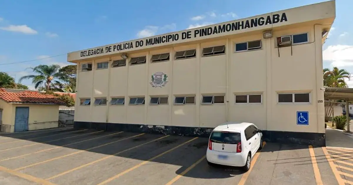 Mãe reconhece filho morto após corpo ser localizado em córrego em Pinda