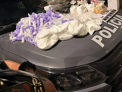 Operação do BAEP aprende mais de 19 kg de drogas em Roseira.