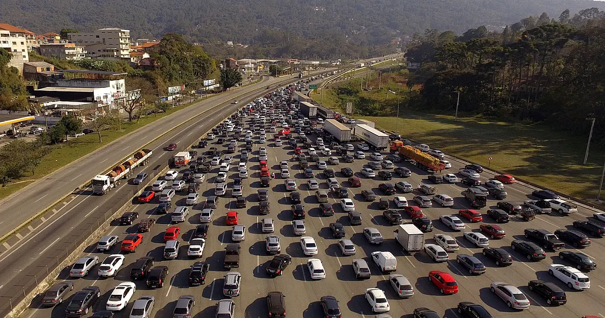 Rodovias da RMVale terão operação especial para receber 3 milhões de veículos no feriadão