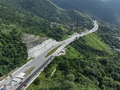 Contorno Sul da Rodovia dos Tamoios.