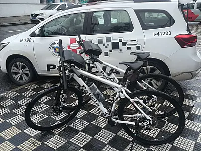 Abordagem policial termina com prisão por injúria racial e agressão a PMs em Jacareí