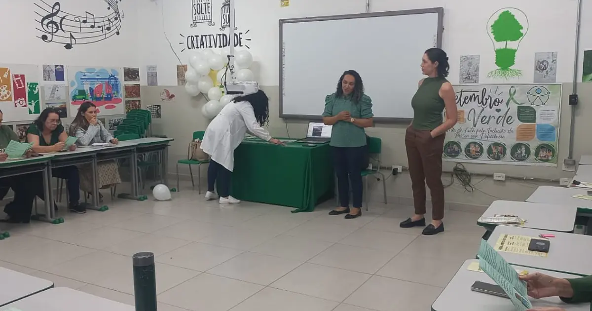 Setembro Amarelo: professores de escola municipal Taubaté recebem oficina sobre saúde mental