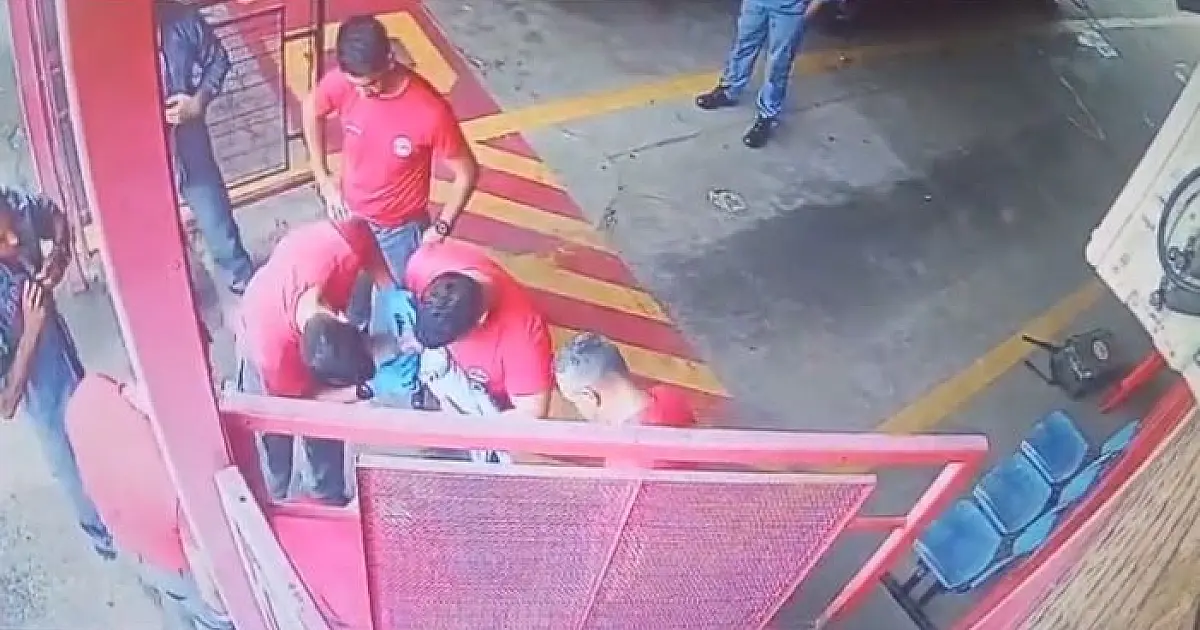 Bebê de 57 dias é salvo por bombeiros em Taubaté