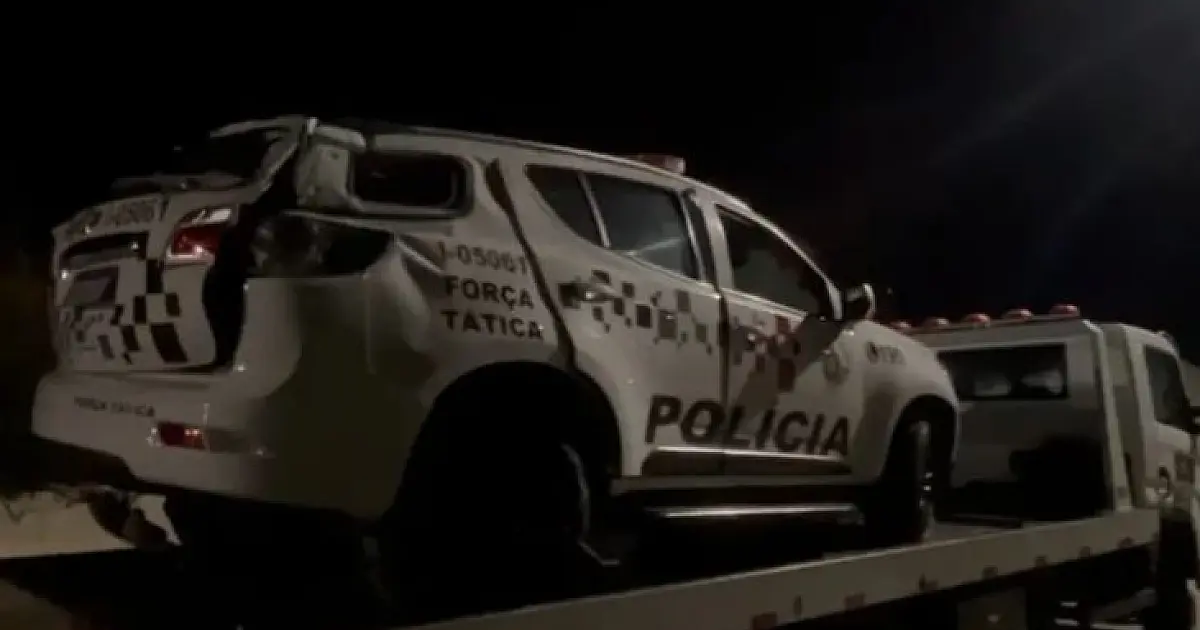 Acidente com viatura durante perseguição deixa policial morto em Taubaté