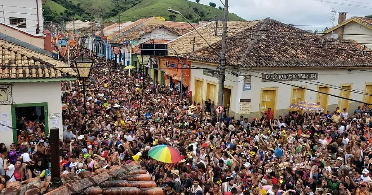 São Luiz do Paraitinga terá cobrança de taxas para veículos durante a festa de carnaval 2026