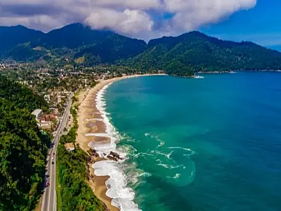 Litoral Norte tem 56 salvamentos e nenhuma morte no fim de semana, aponta GBMar