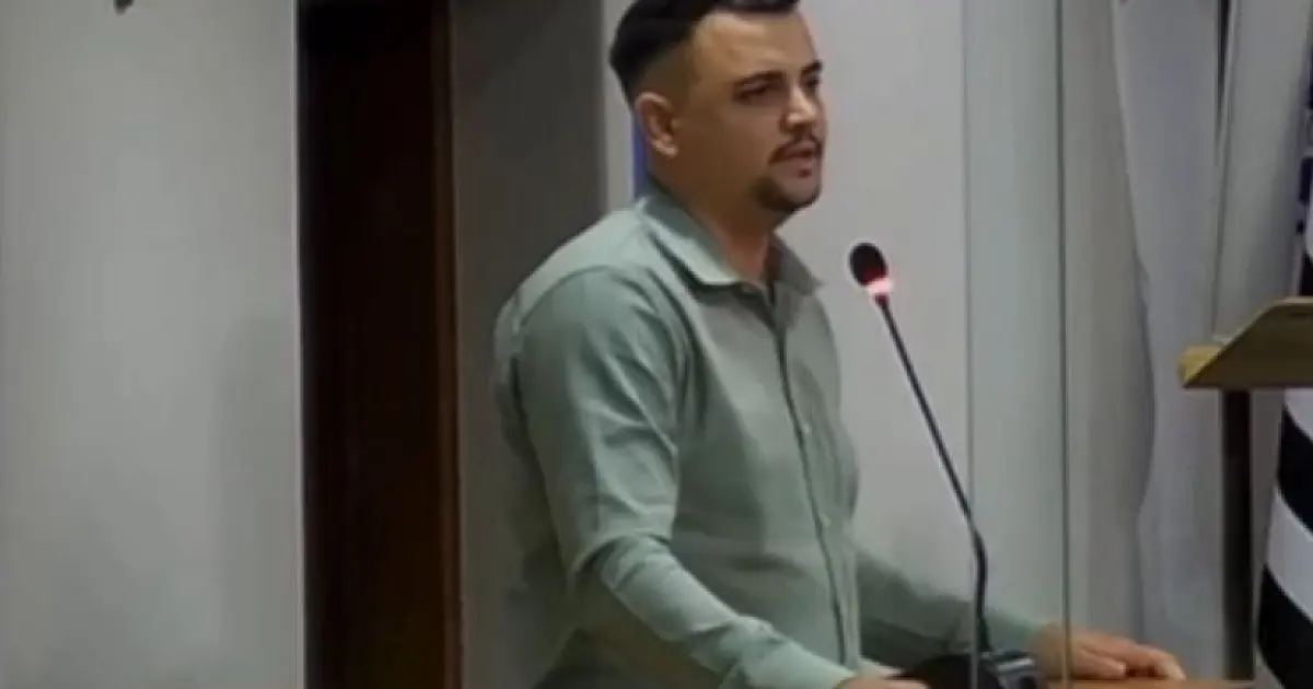 Vereador Pablo Fernandes (DC) afirma que esposa pediu demissão de cargo comissionado após repercussão em Caçapava