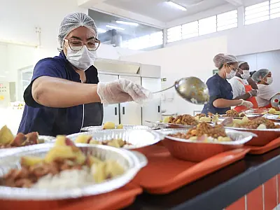 Bom Prato serve cardápio especial de Dia das Mães em 3 cidades da região.
