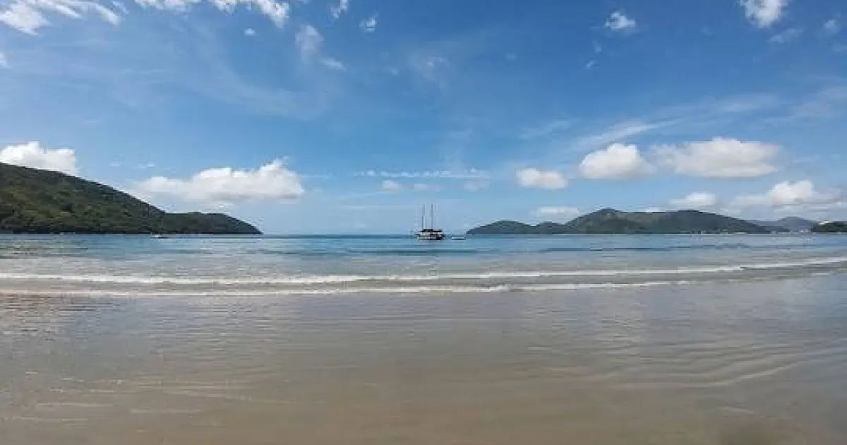 Praia da Enseada em Ubatuba registra morte por afogamento nesta terça (5)