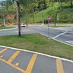Rotatória da Avenida Santos Dumont registra atropelamento fatal em Guaratinguetá