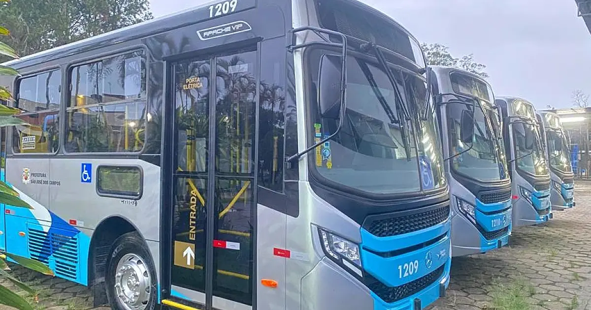 Cinco linhas de ônibus passam a operar 24 horas em São José
